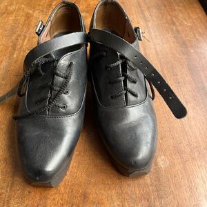 Fays Hard Shoes UK 8